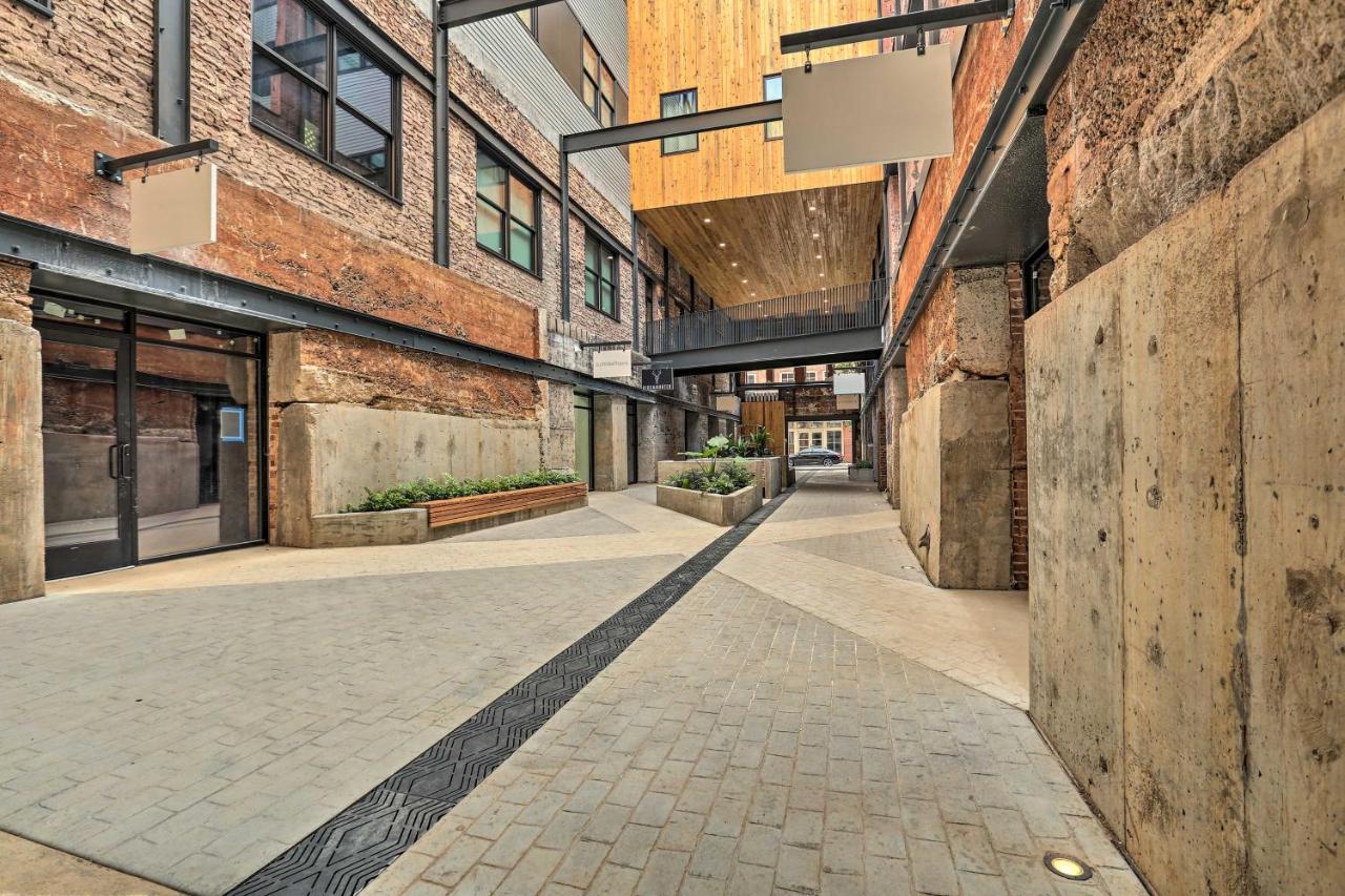 Modern Downtown Birmingham Condo With Rooftop Access Kültér fotó
