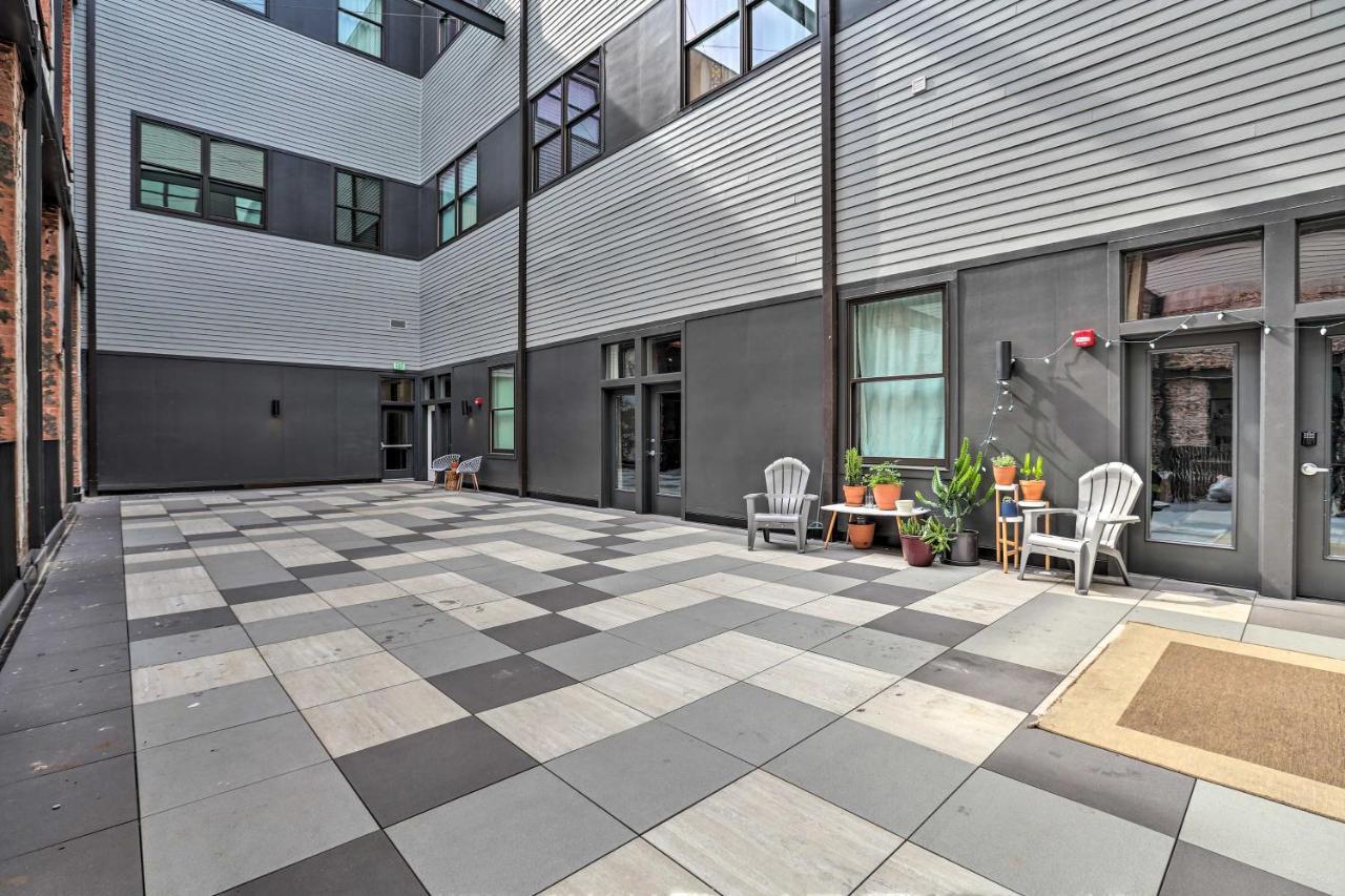 Modern Downtown Birmingham Condo With Rooftop Access Kültér fotó